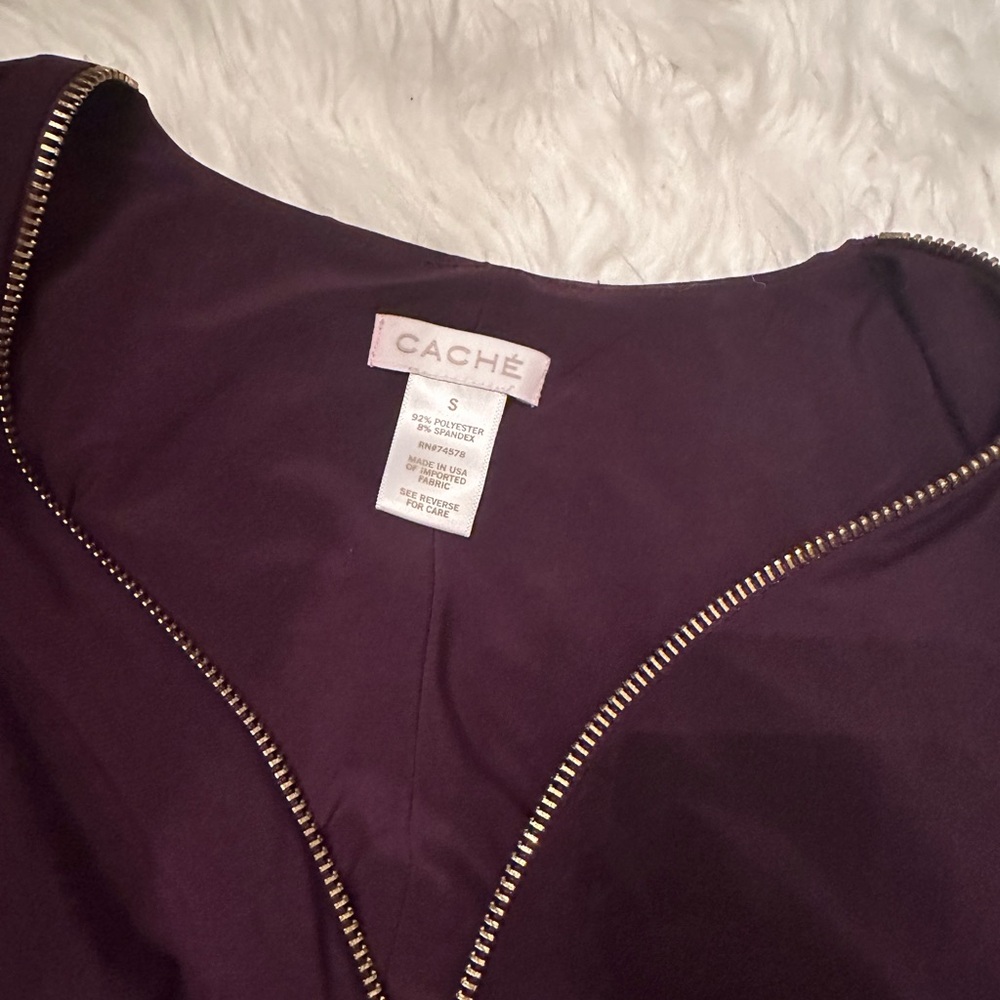 Cache Dress - Picture 2 of 6